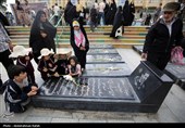مراسم غبارروبی مزار شهدا - همدان
