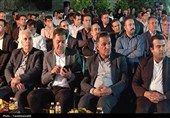 تجلیل از خانواده شهدا در هفته ملی سلامت در دهدشت