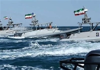 عبور 35 سفينة من مضيق هرمز خلال الـ 24 ساعة الماضية بالتنسيق مع بحرية الحرس الثوري