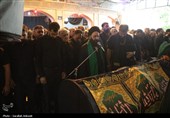 تشییع پیکر تعزیه‌خوان امام حسین(ع) در روستای تیکدر