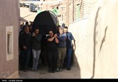 تشییع پیکر تعزیه‌خوان امام حسین(ع) در روستای تیکدر
