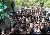 تشییع پیکر تعزیه‌خوان امام حسین(ع) در روستای تیکدر