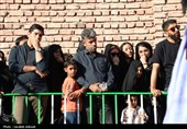 تشییع پیکر تعزیه‌خوان امام حسین(ع) در روستای تیکدر