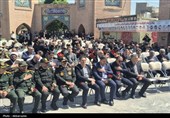 عطرافشانی مزار شهدای اردبیل در سالروز فتح خرمشهر؛ تجدید میثاق با رزمندگان اسلام