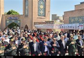 عطرافشانی مزار شهدای اردبیل در سالروز فتح خرمشهر؛ تجدید میثاق با رزمندگان اسلام
