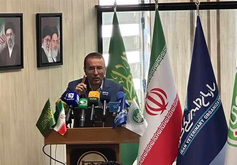 بازدید رئیس سازمان دامپزشکی کشور از زنجیره تولید صنایع غذایی مهیا