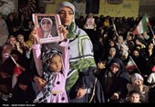 بدرقه پیکر شهید صیاد زید ماهیگیر لارکی در قشم؛ فریاد وحدت علیه جنایت صهیونیستی