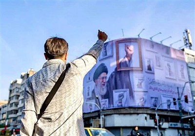 اخبار تهران|دیوارنگاره خبرساز منطقه 11 و نامگذاری خیابان رستم قاسمی