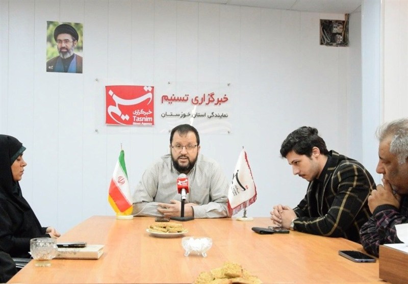 میزگرد هنرمندان خوزستان؛ کنار مردم در روزهای جنگ