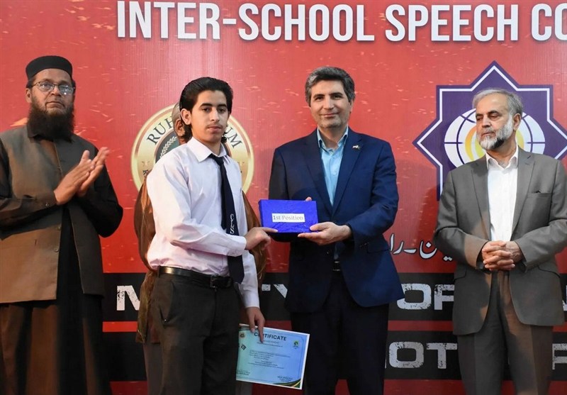 صدای مظلومیت کودکان شهید میناب در پاکستان طنین‌انداز شد