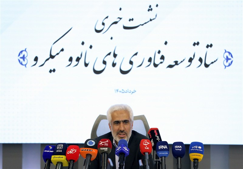 ستاد ویژه توسعه فناوری نانو , فناوری نانو , ستاد توسعه فناوری‌های نانو و میکرو , مجلس شورای اسلامی ایران , معاونت علمی و فناوری ریاست جمهوری , ویلموتس , فوتبال ایران , تیم ملی فوتبال ایران , 
