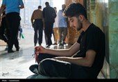حال‌وهوای زائران حرم بانوی کرامت در دعای عرفه