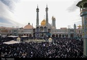 حال‌وهوای زائران حرم بانوی کرامت در دعای عرفه