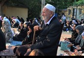 برگزاری دعای عرفه در جوار شهدای گمنام
