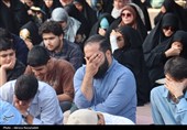 برگزاری دعای عرفه در جوار شهدای گمنام
