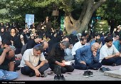 برگزاری دعای عرفه در جوار شهدای گمنام