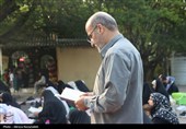 برگزاری دعای عرفه در جوار شهدای گمنام