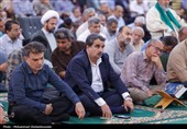 برگزاری مراسم و قرائت دعا روح بخش عرفه در بوشهر