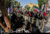 برگزاری دعای پرفیض عرفه در گلستان شهدای اصفهان