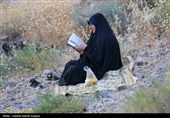 زمزمه‌های عاشقانه دعای عرفه در جوار مزار حاج قاسم
