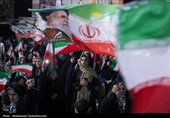 طنین «لبیک یا خامنه‌ای» در شب عید قربان در میدان‌داری بوشهری‌ها