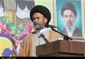 اقامه نماز باشکوه عید قربان در محوطه شهیدگاه شیخ صفی‌الدین اردبیلی