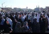اقامه نماز باشکوه عید قربان در محوطه شهیدگاه شیخ صفی‌الدین اردبیلی