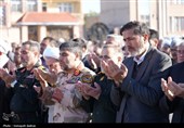 اقامه نماز باشکوه عید قربان در محوطه شهیدگاه شیخ صفی‌الدین اردبیلی