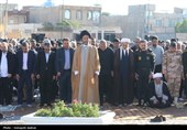 اقامه نماز باشکوه عید قربان در محوطه شهیدگاه شیخ صفی‌الدین اردبیلی
