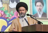 اقامه نماز باشکوه عید قربان در محوطه شهیدگاه شیخ صفی‌الدین اردبیلی