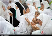 مراسم دعای عرفه در صحرای عرفات