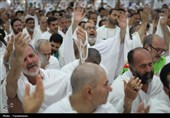 مراسم دعای عرفه در صحرای عرفات