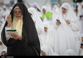 مراسم دعای عرفه در صحرای عرفات
