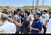 تشییع پیکر شهید صیاد زید ماهیگیر لارکی در  جزیره لارک