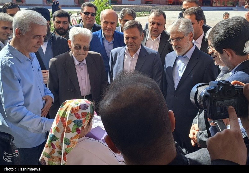 سفر وزیر علوم به زنجان + برنامه‌ها