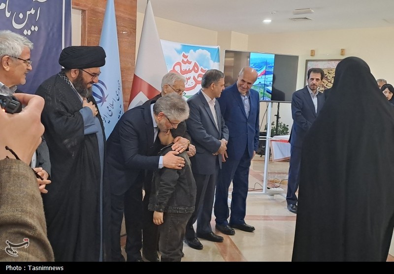 وزیر علوم: نام‌گذاری اماکن به نام شهدا حامل فرهنگ و معناست