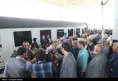 بدرقه نخستین قطار مسافری اردبیل ـ مشهد با حضور مسؤولان استانی و ملی