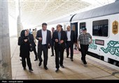 بدرقه نخستین قطار مسافری اردبیل ـ مشهد با حضور مسؤولان استانی و ملی