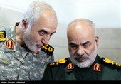 سردار محمد کرمی فرمانده نیروی زمینی سپاه و سید حجت‌اله قریشی معاون هماهنگ کننده سپاه پاسداران انقلاب اسلامی در مراسم بزرگداشت سپهبد شهید محمد پاکپور