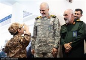 سردار محمد کرمی فرمانده نیروی زمینی سپاه و سید حجت‌اله قریشی معاون هماهنگ کننده سپاه پاسداران انقلاب اسلامی در مراسم بزرگداشت سپهبد شهید محمد پاکپور