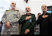 سردار محمد کرمی فرمانده نیروی زمینی سپاه و سید حجت‌اله قریشی معاون هماهنگ کننده سپاه پاسداران انقلاب اسلامی در مراسم بزرگداشت سپهبد شهید محمد پاکپور
