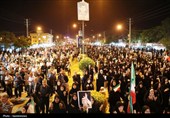 خروش مرگ بر آمریکا و طنین نماز استغاثه در یاسوج