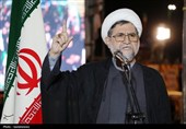 خروش مرگ بر آمریکا و طنین نماز استغاثه در یاسوج