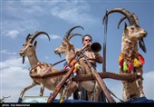 ساز چپی یک ساز کوچک و محلی است که در زمان اجرای گِرِو نواخته می‌شود و صدای حزن‌آلود آن با صدای شیون و ناله‌ی زنان در‌می‌آمیزد.