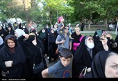 اهتزاز پرچم مزین به نام علی ولی الله (ع) بر فراز شهر همدان