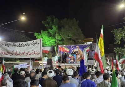عزت و اقتدار ایران اسلامی ثمره تمسک به ولایت و حفظ وحدت ملی است