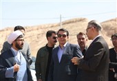 بازدید استاندار کرمان از سایت کوهسار نهضت ملی مسکن