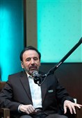 محمود واعظی، رئیس دفتر رئیس جمهور دولت دوازدهم و  قائم مقام حزب اعتدال و توسعه در برنامه تسنیم ‌کست