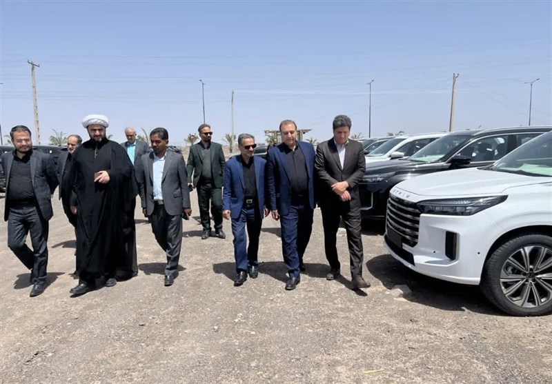 پایان بلاتکلیفی 4500 خودروی توقیفی در منطقه اقتصادی ارگ جدید بم