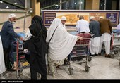 بازگشت نخستین گروه پروازی حجاج به مشهد